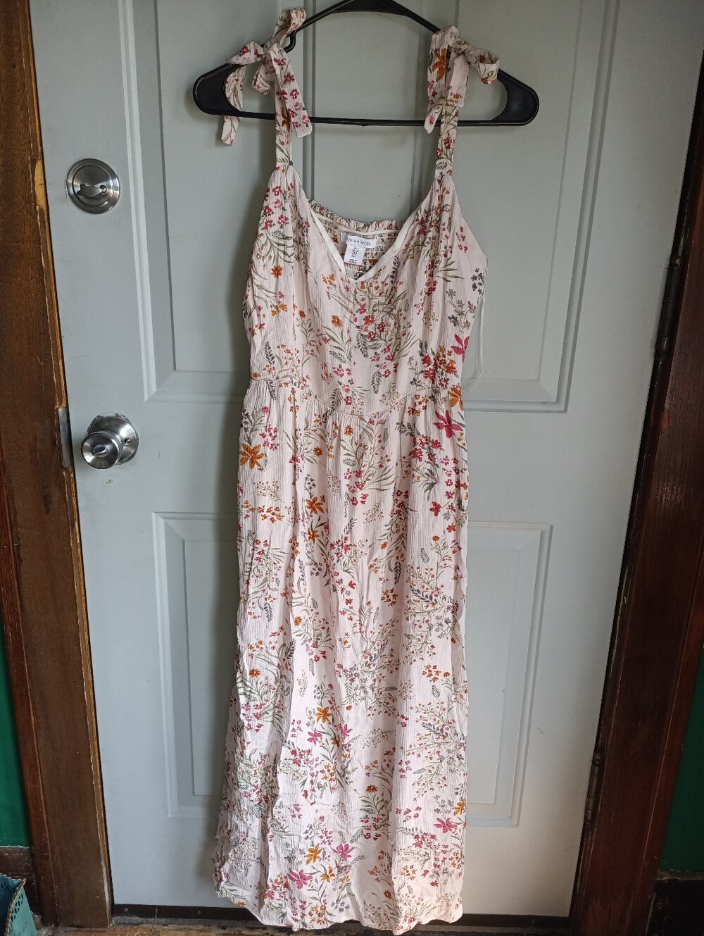 Tabitha Webb Cream Wildflower Maxi Dress